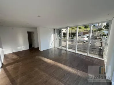 Ponto Comercial para alugar, 361m² no Tamboré, Santana de Parnaíba