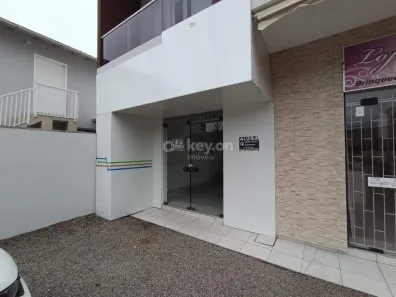 Sala Comercial para alugar, 56m² no São João (Margem Direita), Tubarão