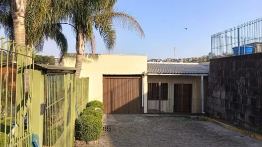 Casa com 3 Quartos à venda, 130m² no Jardim Iracema, Caxias do Sul