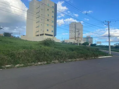 Lote/Terreno à venda, 495m² no Candeias, Vitória da Conquista