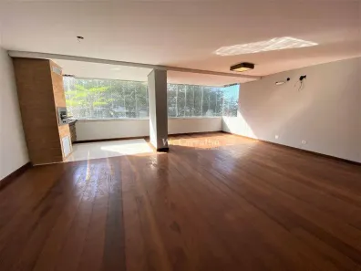 Apartamento com 4 Quartos à venda, 270m² no Gonzaga, Santos
