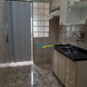 Apartamento com 3 Quartos para alugar, 70m² no Vila Camilópolis, Santo André