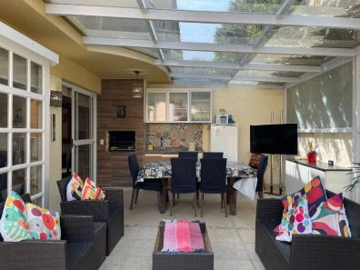 Casa de Condomínio com 4 Quartos à venda, 180m² no Jardim Barbacena, Cotia