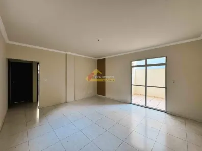 Apartamento com 3 Quartos à venda, 115m² no Centro, Divinópolis