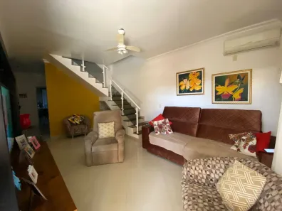 Casa com 3 Quartos à venda, 100m² no Jardim Mariléa, Rio das Ostras