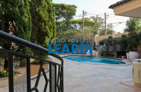 Casa com 4 Quartos à venda, 1000m² no Jardim Leonor, São Paulo