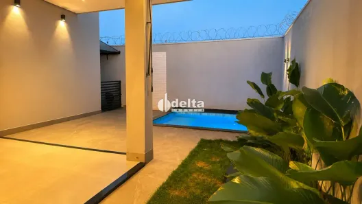 Casa com 3 Quartos à venda, 194m² no Grand Ville, Uberlândia