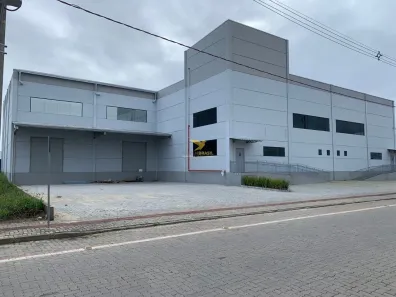 Galpão/Depósito/Armazém para alugar, 2400m² no Centro, Tijucas