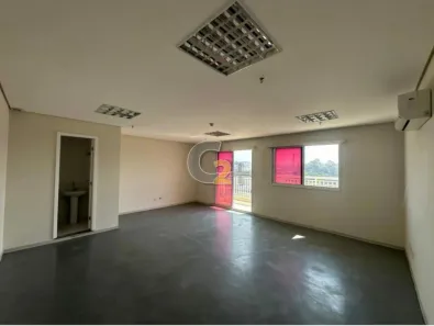 Sala Comercial à venda, 44m² no Vila Hamburguesa, São Paulo