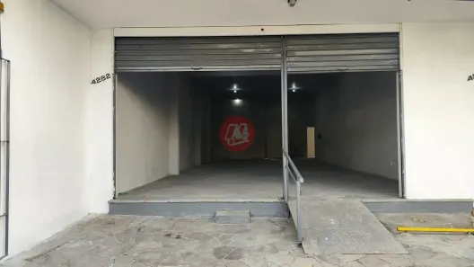 Ponto Comercial para alugar, 216m² no Três Figueiras, Porto Alegre