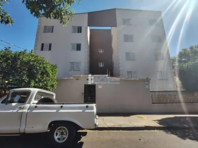 Apartamento com 2 Quartos para alugar, 46m² no Vila Tibério, Ribeirão Preto