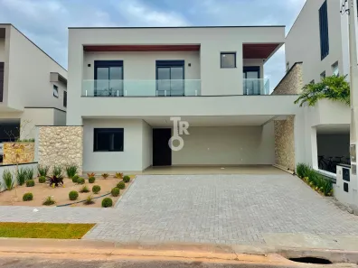 Sobrado com 4 Quartos à venda, 247m² no Jardim Celeste, Jundiaí
