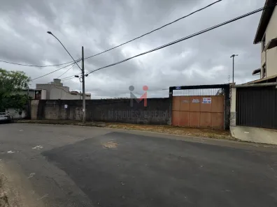 Lote/Terreno à venda, 600m² no Aeroporto, Juiz de Fora