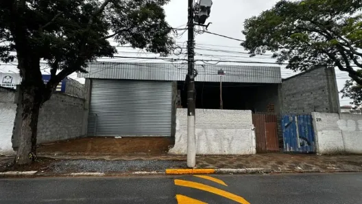 Galpão/Depósito/Armazém para alugar, 200m² no Vila Adelina, Suzano