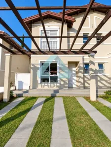 Sobrado com 3 Quartos à venda, 97m² no Jardim Tropical, Botucatu