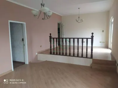 Casa com 3 Quartos à venda, 216m² no Jardim Santa Maria, Jacareí