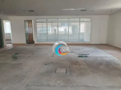 Sala Comercial para alugar, 424m² no Vila Olímpia, São Paulo