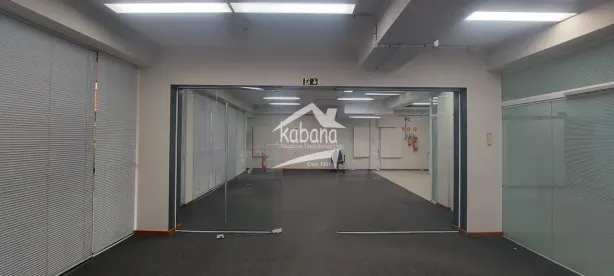 Ponto Comercial para alugar, 442m² no Menino Deus, Porto Alegre