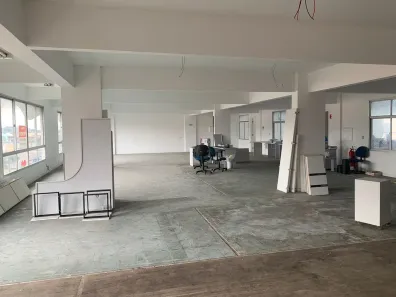 Sala Comercial à venda, 550m² no Santa Luíza, Vitória