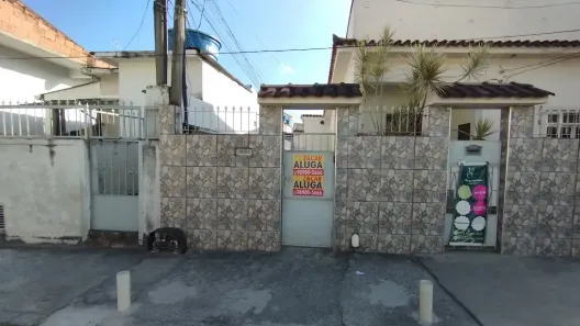 Casa com 1 Quarto para alugar, 40m² no Rocha, São Gonçalo