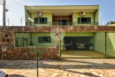 Sobrado com 2 Quartos à venda, 249m² no Parque Jambeiro, Campinas