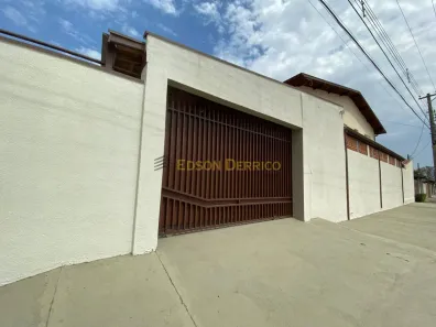 Sobrado com 4 Quartos à venda, 222m² no Nossa Senhora do Perpétuo Socorro, Pindamonhangaba