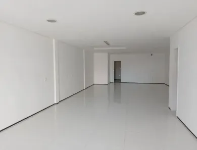 Ponto Comercial para alugar, 116m² no Cidade dos Funcionários, Fortaleza