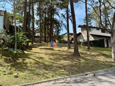 Lote/Terreno à venda, 800m² no Praça da Aldeia da Serra 1- Aldeia da Serra, Barueri