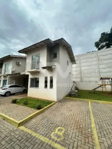 Sobrado com 3 Quartos à venda, 90m² no Pinheirinho, Chapecó