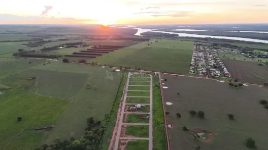 Lote/Terreno à venda, 300m² no Marilena, Marilena