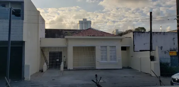 Imóvel Comercial com 10 Quartos para alugar, 500m² no Boa Vista, Recife