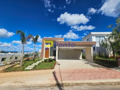 Casa de Condomínio com 4 Quartos à venda, 240m² no Gran Royalle, Lagoa Santa