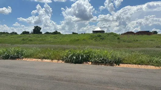 Lote/Terreno à venda, 300m² no Santa Terezinha, Paulínia