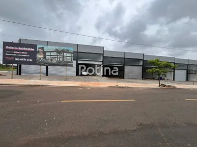 Ponto Comercial para alugar, 597m² no Jardim Botânico, Uberlândia