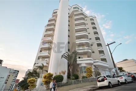 Apartamento com 3 Quartos à venda, 125m² no Centro, Juiz de Fora
