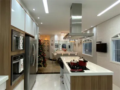 Sobrado com 3 Quartos à venda, 250m² no Vila São Geraldo, São Paulo