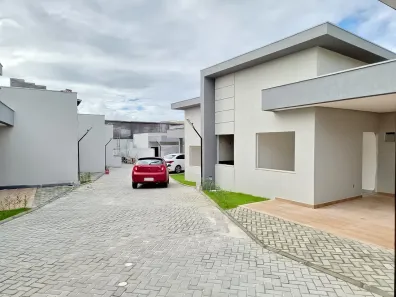 Casa de Condomínio com 2 Quartos à venda, 80m² no Ipitanga, Lauro de Freitas
