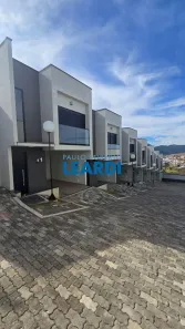 Casa de Condomínio com 2 Quartos à venda, 87m² no Residencial Belvedere, Poços de Caldas