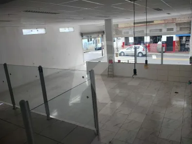 Ponto Comercial para alugar, 200m² no Vila Nivi, São Paulo