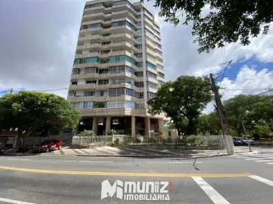 Apartamento com 4 Quartos à venda, 245m² no São José, Aracaju