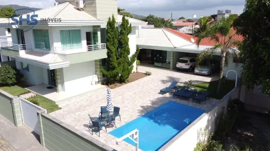 Casa com 4 Quartos à venda, 275m² no Centro, Penha