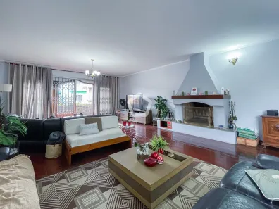Casa com 5 Quartos à venda, 498m² no Vila Jacuí, São Paulo