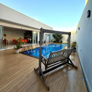 Casa com 4 Quartos à venda, 280m² no Setor Habitacional Vicente Pires, Brasília