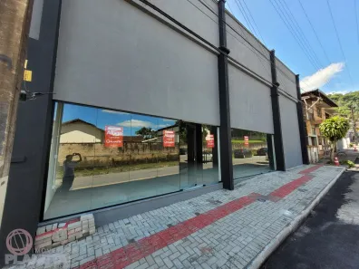 Sala Comercial para alugar, 443m² no Centro, Guaramirim