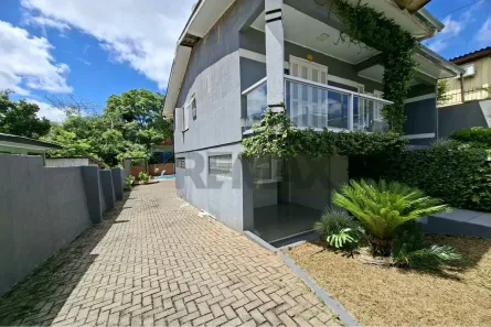 Casa com 3 Quartos para alugar, 125m² no Integração, Passo Fundo
