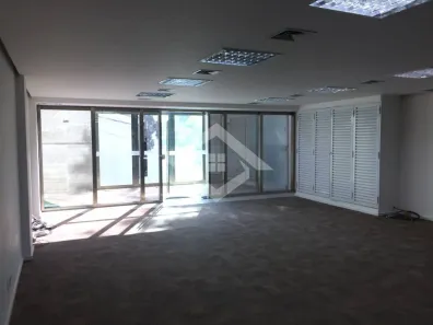 Imóvel Comercial para alugar, 368m² no Humaitá, Rio de Janeiro