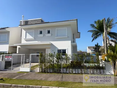 Casa com 3 Quartos à venda, 199m² no Daniela, Florianópolis