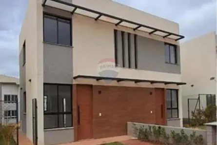 Sobrado com 2 Quartos à venda, 57m² no Vila Americana, Tatuí