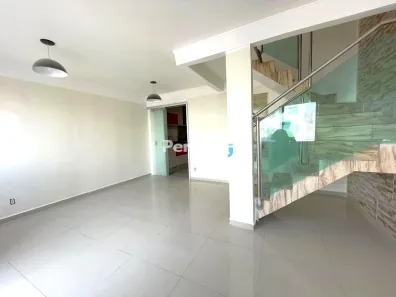Casa com 3 Quartos à venda, 131m² no Jardins Mangueiral, Brasília