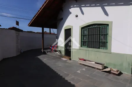 Casa com 2 Quartos à venda, 137m² no Centro, Peruíbe